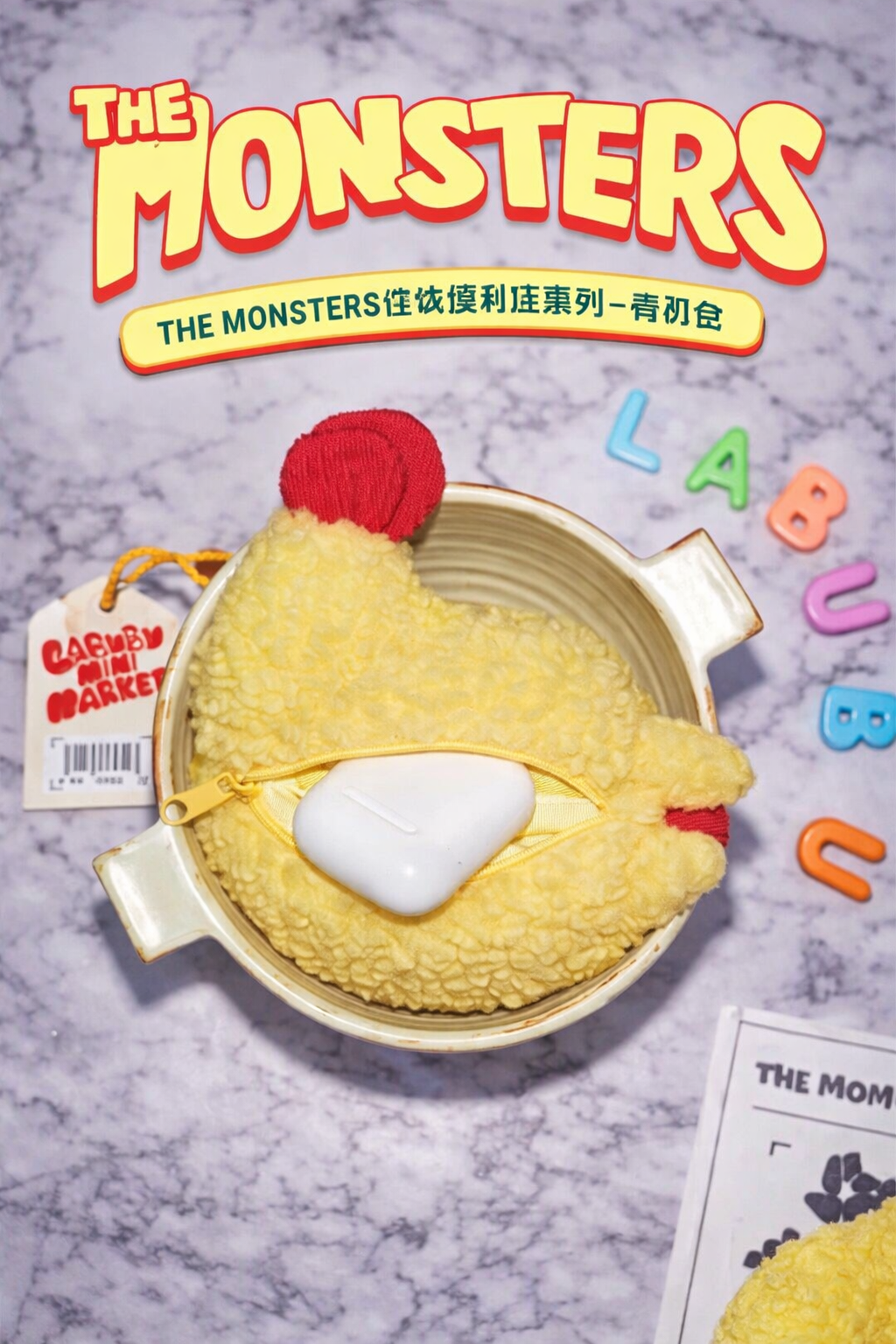 POP MART THE MONSTERS Wacky Mart etui na słuchawki