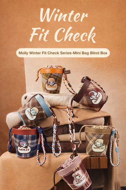 POP MART Molly Winter Fit Check mini torebka