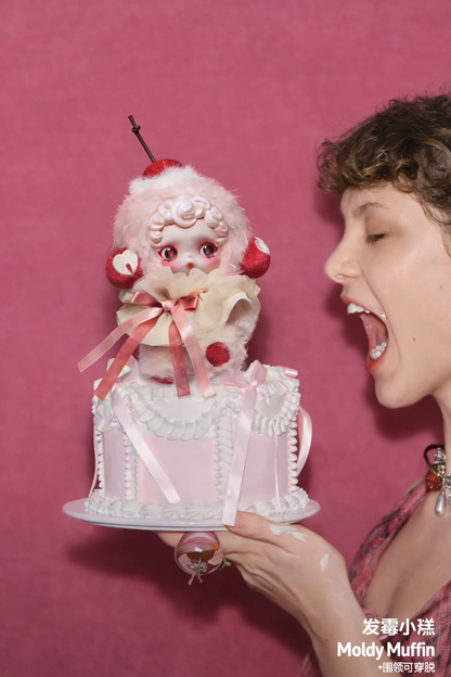 POP MART SKULLPANDA You Found Me!